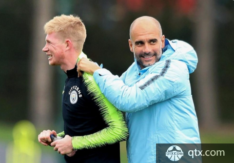 《在场外》视频栏目｜对话辽宁铁人：家乡、平常心和关于中超的明天（在场外特别视频：与辽宁铁人聊家乡、平常心及中超的未来）