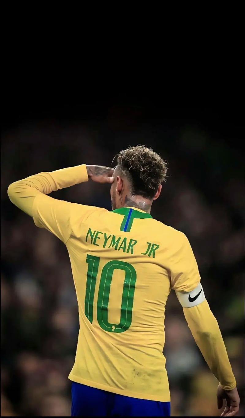 普利西奇替补双响，美国球员第三人（普利西奇替补梅开二度，成第三位美国球员）